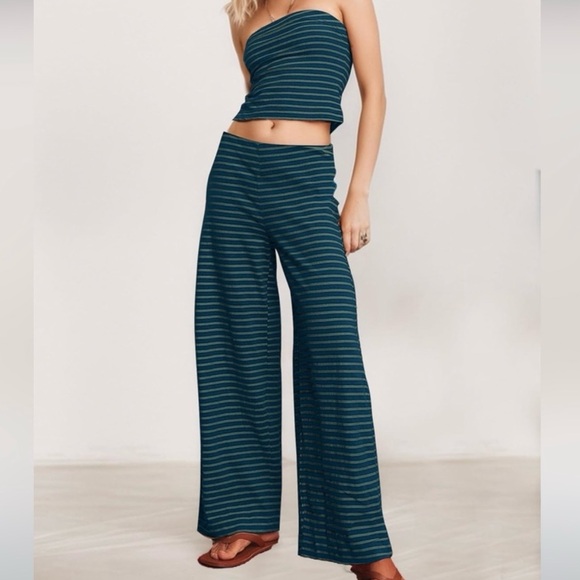 Pants - NWOT Teal and Navy Striped Women's Matching Set - Wide Leg and Tube Top